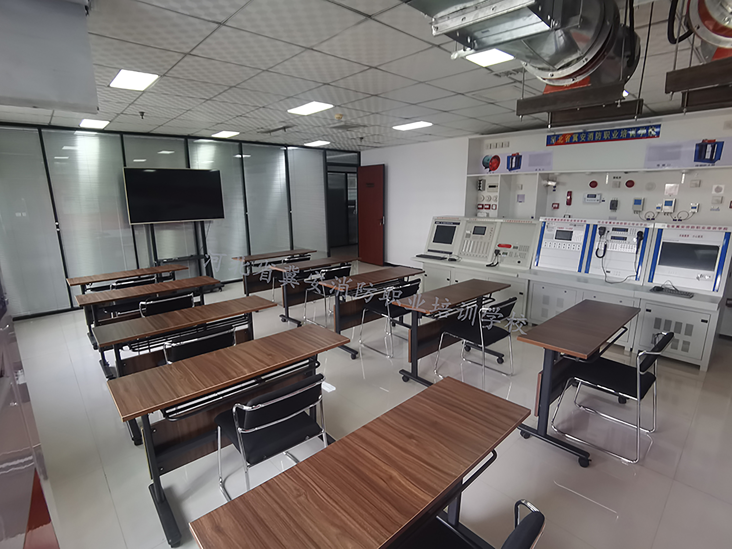 1652498734.3371638469.jpg 1652498734.3371638469.jpg